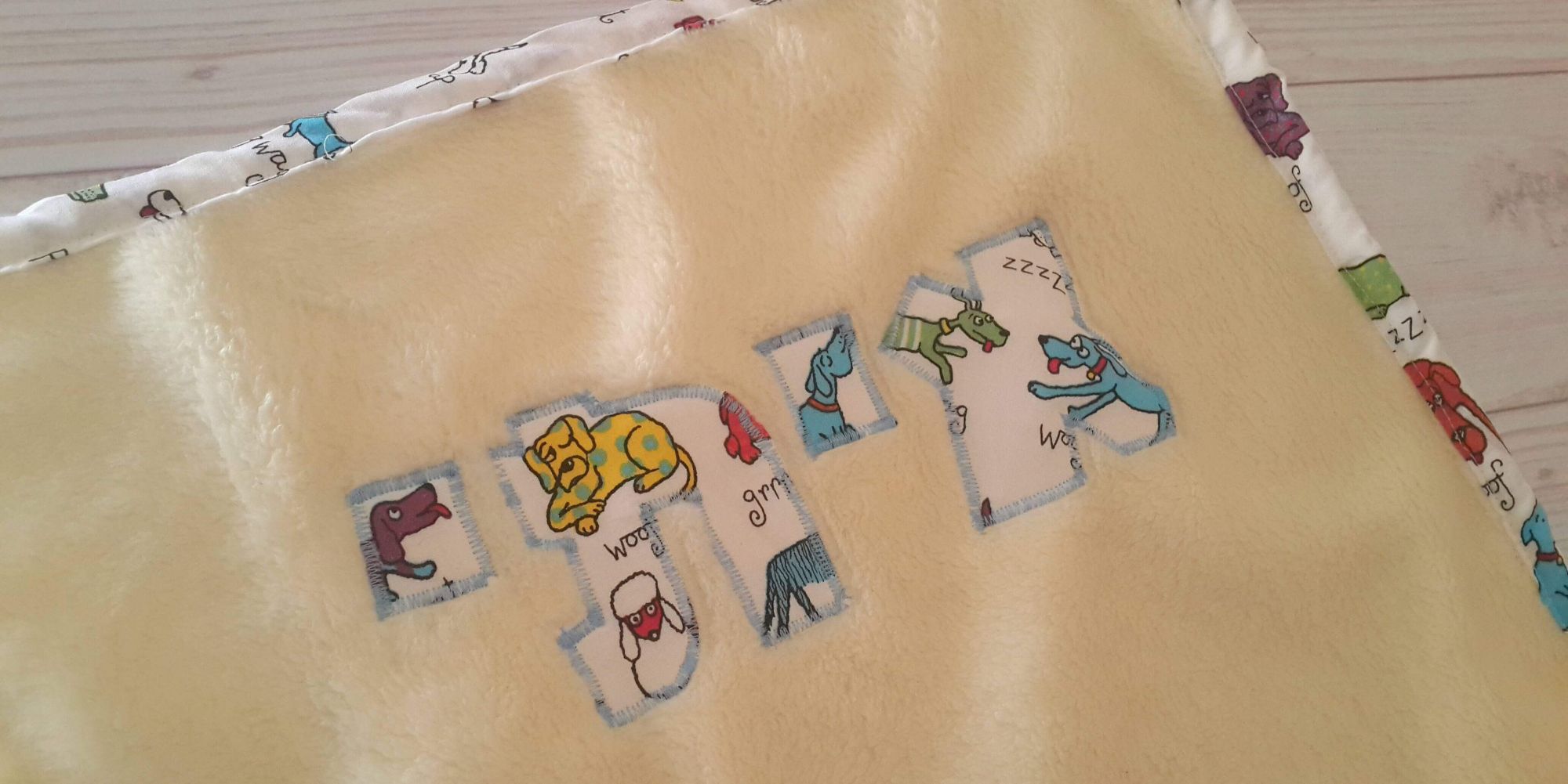 שמיכת תינוק.ת עם שם
