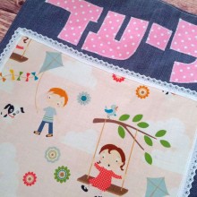 תיק ג'ינס עם שם ואפליקציה